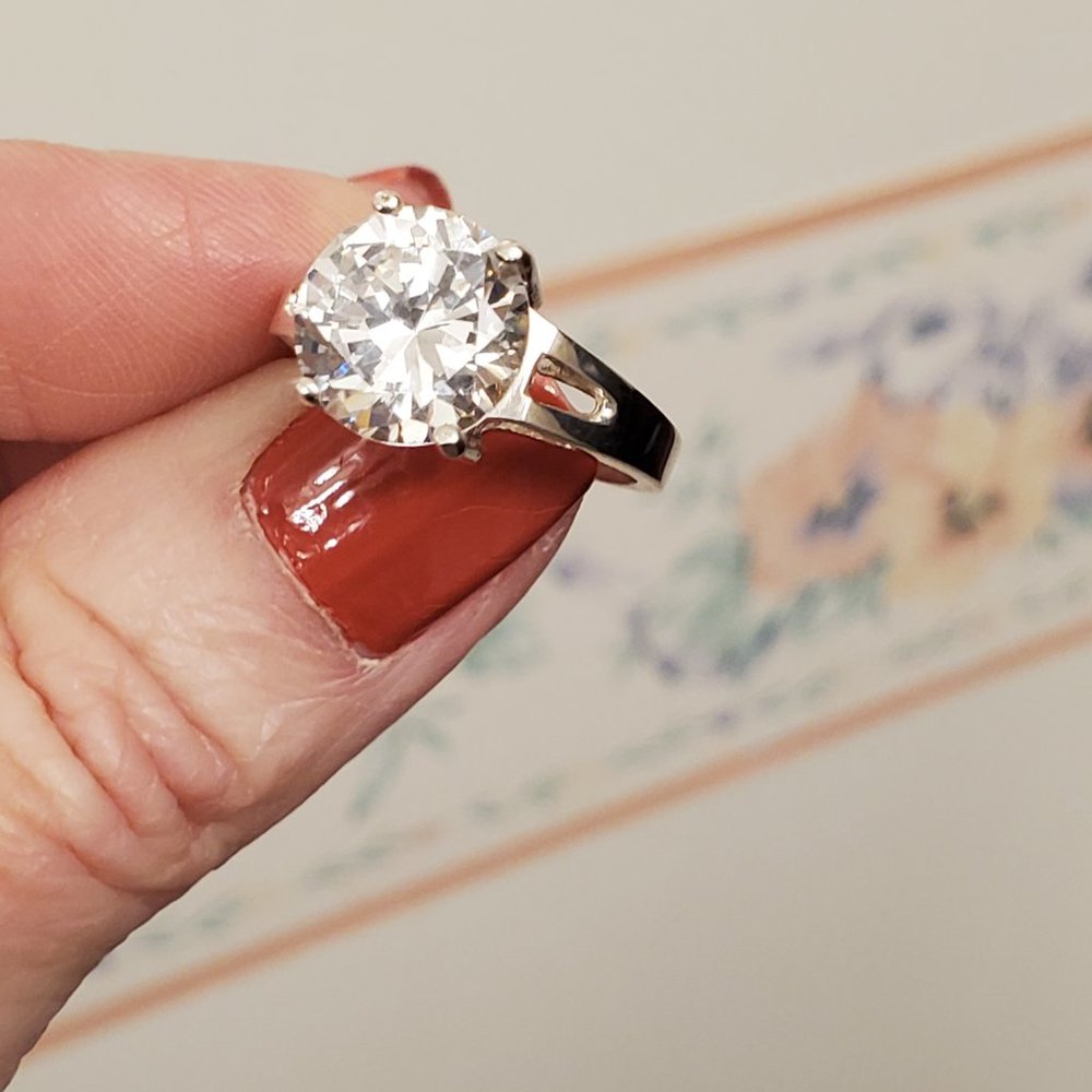 Sterling Silver Cubic Zirconia Faux Engagement Ring Large Round stone size 7
